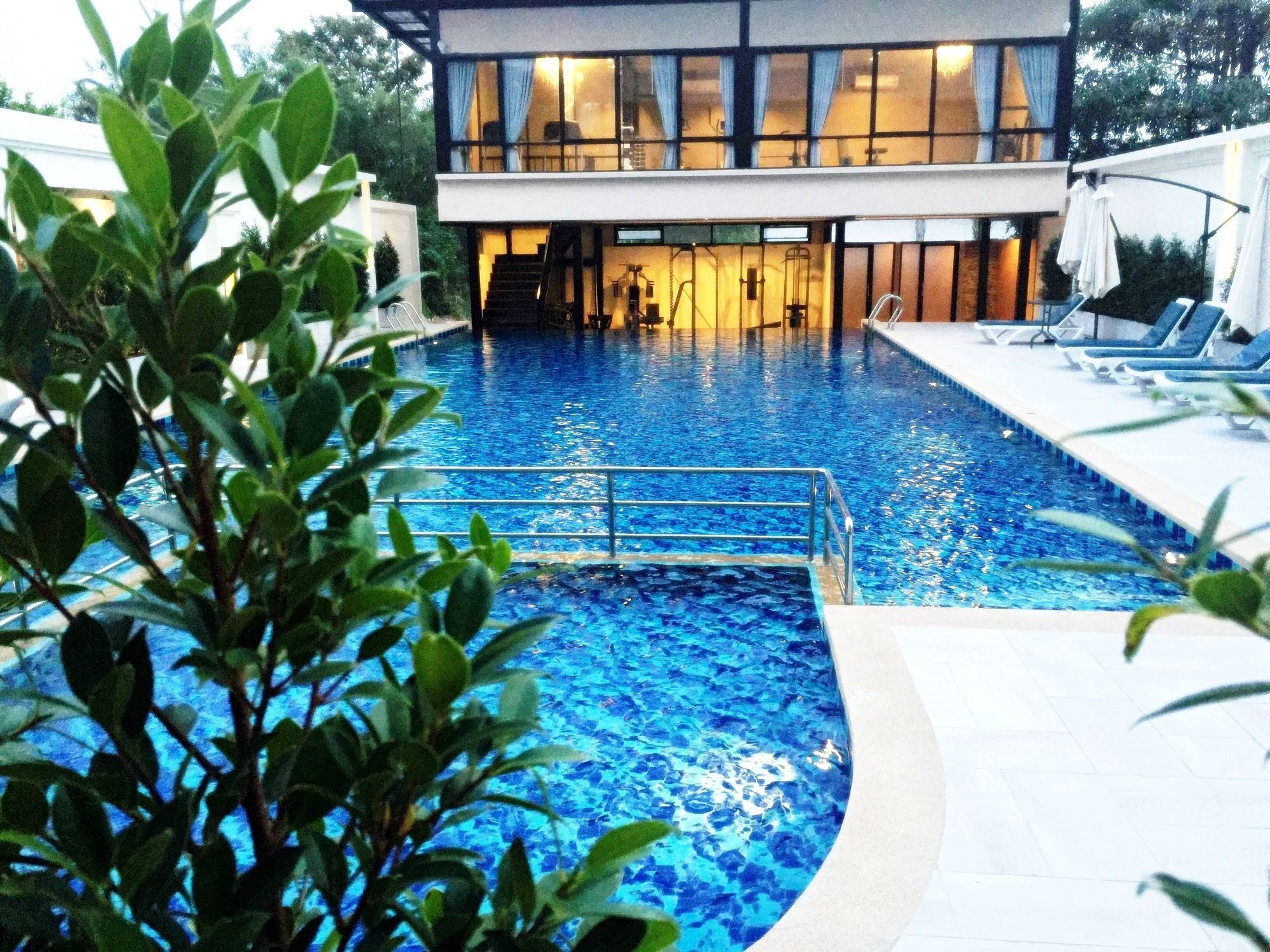 Avana Laemchabang Hotel Si Racha Exterior photo